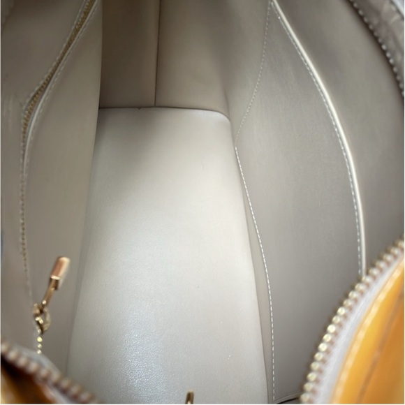 Louis Vuitton vernis Houston embossed shoulder bag stunning bag - Picture 12 of 17